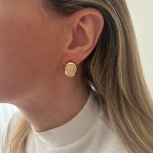 Brinco Botão Cravejado Dourado